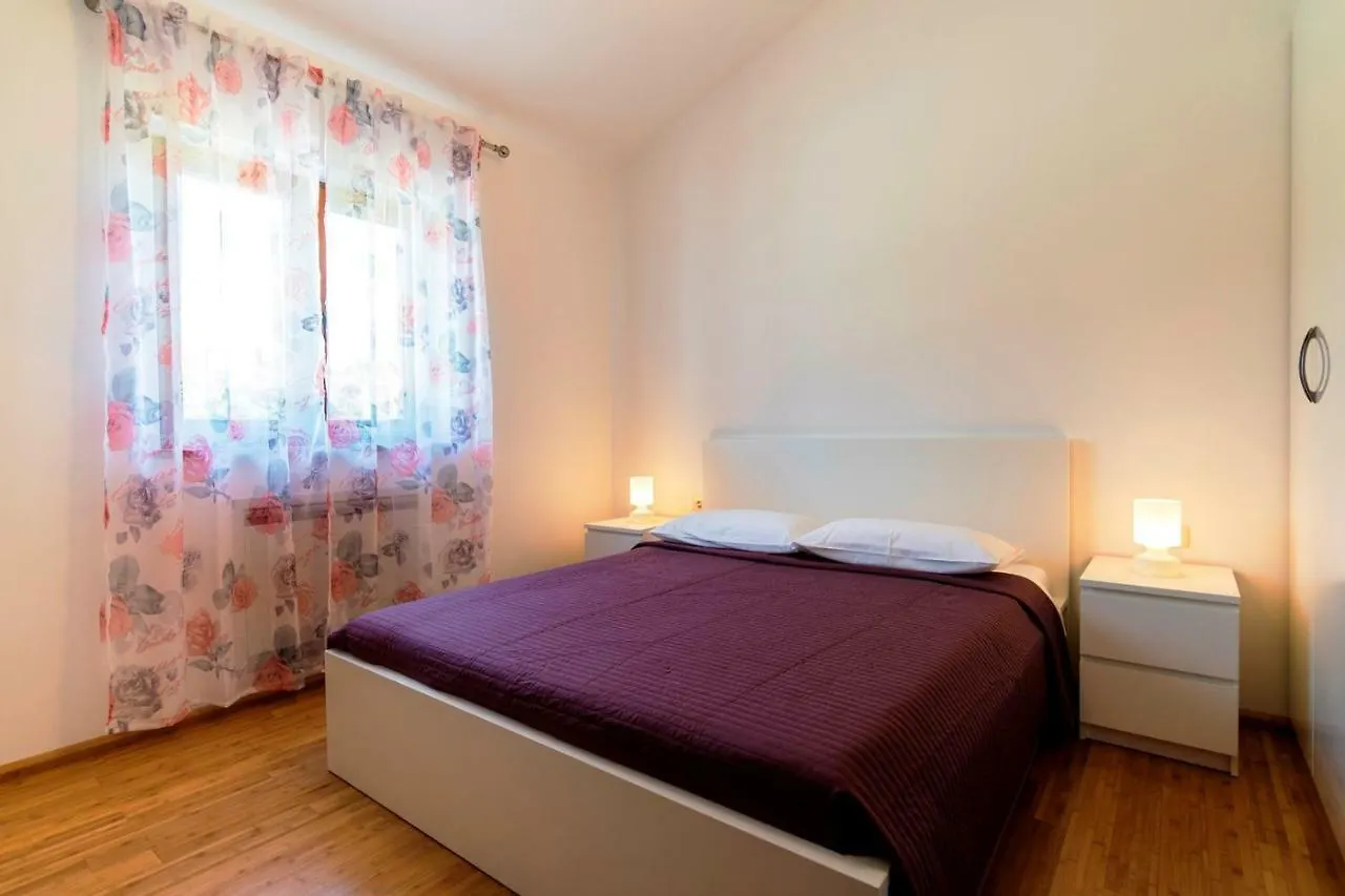 Villa Jadran Nedeščina Ferienhaus